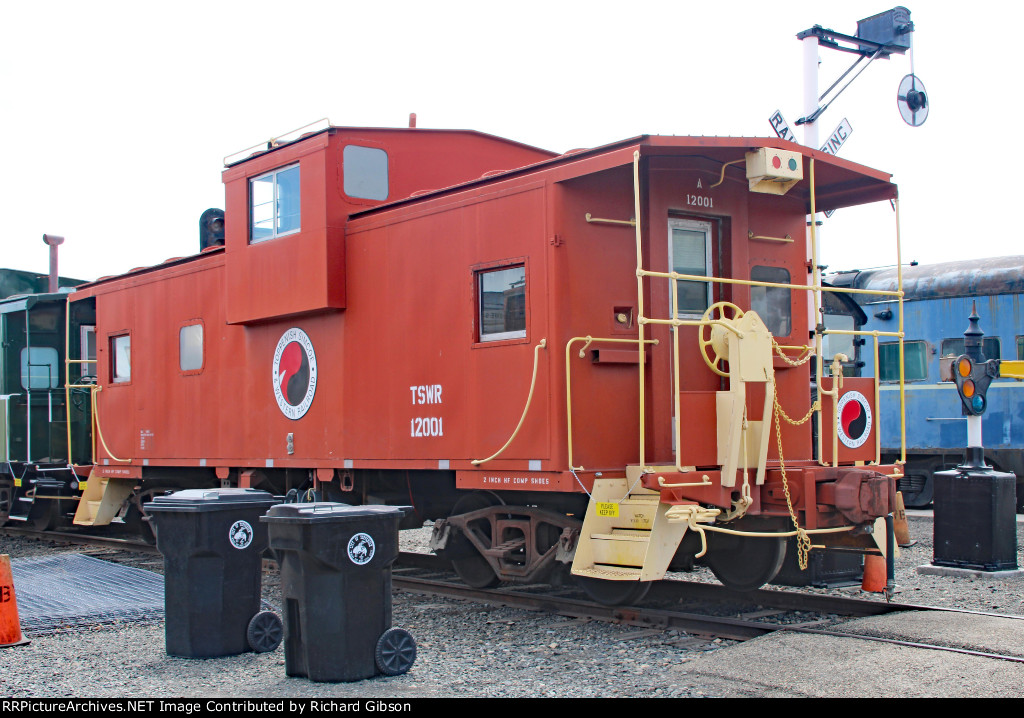 TSWR 12001 Caboose